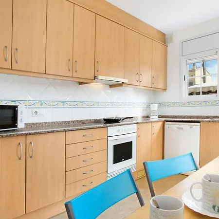 Sleeps 8 Villa